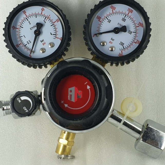 CO2 Regulator W21.8 inlet needle valve